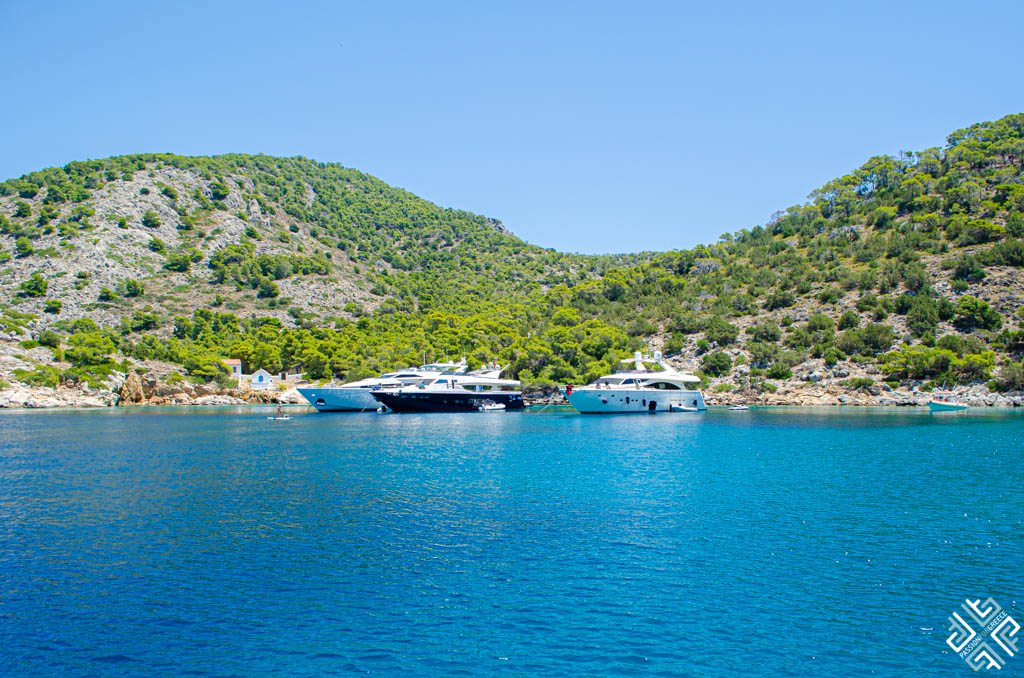 yachting charter greece 